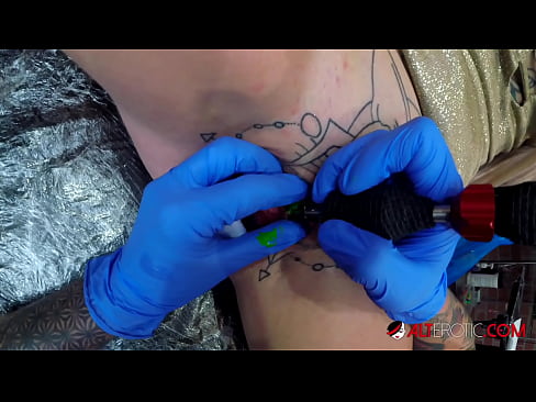 ❤️ Sully Savage oo aad u tattooed ayaa Kintirkeeda ku sawirtay tattoo ❤❌ %so.xxxtun.ru ️❤